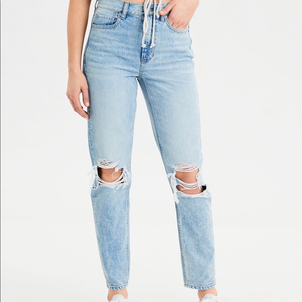 American Eagle Mom Jean